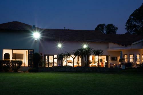 Luxury Boutique Home In Kyalami