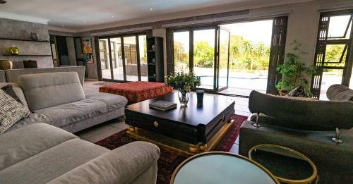 Luxury Boutique Home In Kyalami