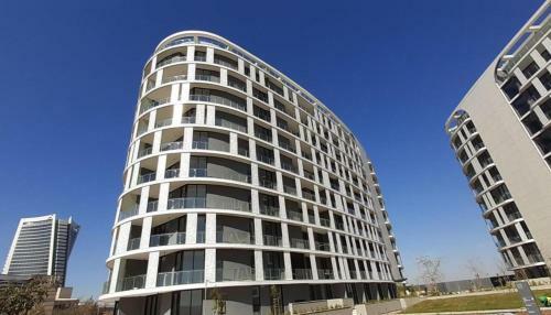 Waterfall Luxury Apartment