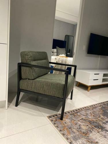 Ellipse Waterfall Executive Apartment