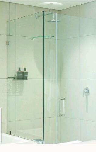 Ellipse Waterfall Executive Apartment