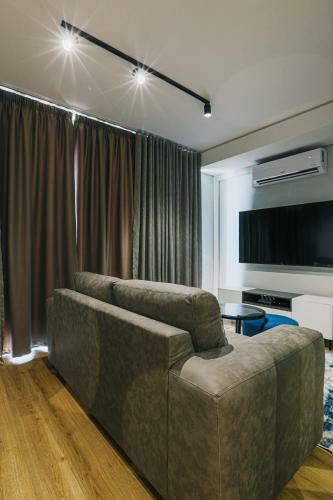 Ellipse Waterfall Executive Apartments