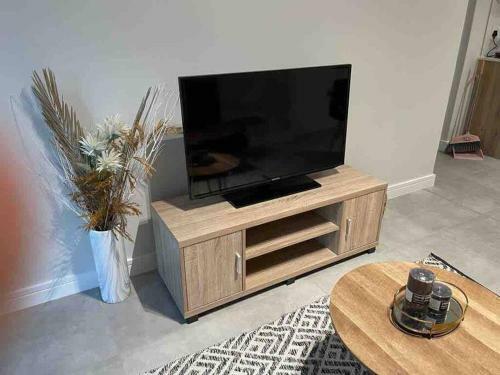 Munyaka Executive 1 Bedroom Fully Furnished Apartment