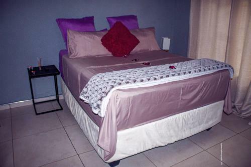 Bed & Breakfast Warmbaths Thai Spa And Guest House