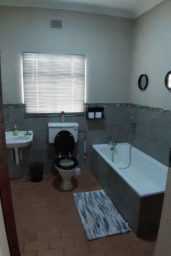 Roos Getaway Apartments #7