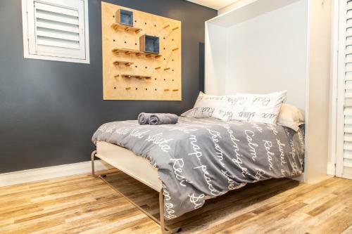 Modern Beachfront 2 Bed Apartment 144 Eden On The Bay, Blouberg, Cape Town