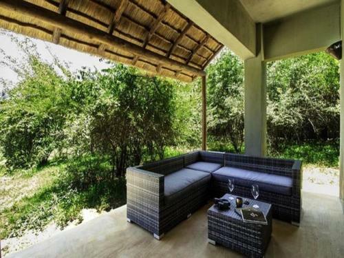 Apartamento Marloth Park Giraffe's Bush Villa