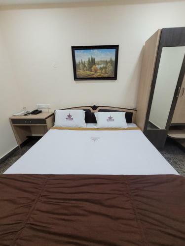 Hotel Jothi's Residency