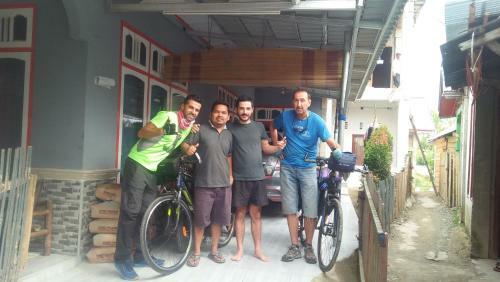 Albergue Penginapan Cantika