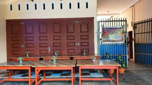 Hostal Sederhana's Home