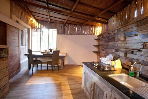 Lodge Umah Tis Sebatu