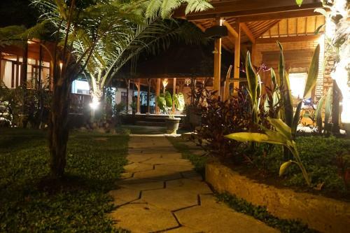Hostal Mirah Guest House