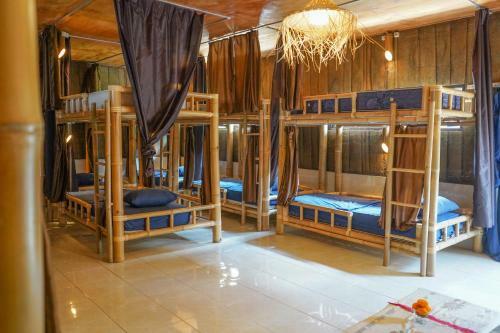 Lodge Bali Bamboo Jungle Huts And Hostel