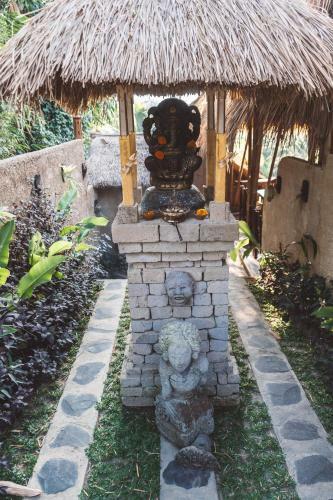 Lodge Bali Bamboo Jungle Huts And Hostel