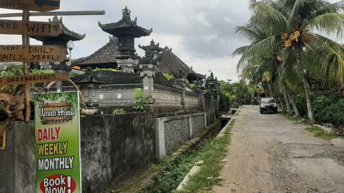 Hotel Oyo 90714 Umah Pande Tabanan