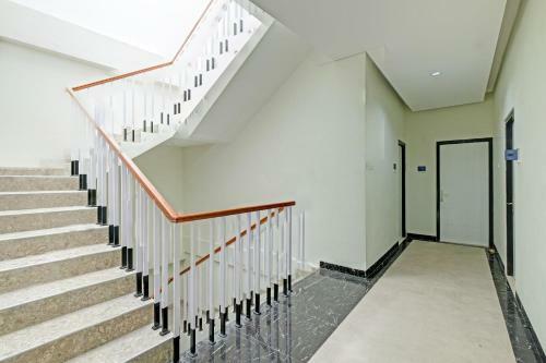 Hotel Collection O 90774 Homi Stay