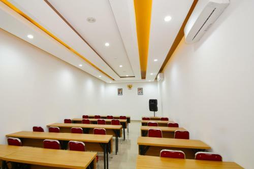 Hotel Fivecord Syariah By Cordela