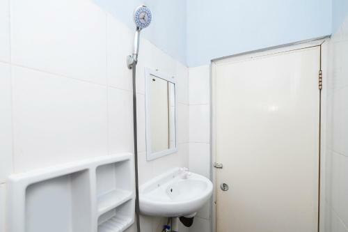 Hostal Permata Guesthouse