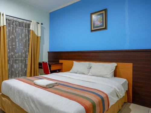 Hostal Pineapple Mansion Solo Redpartner