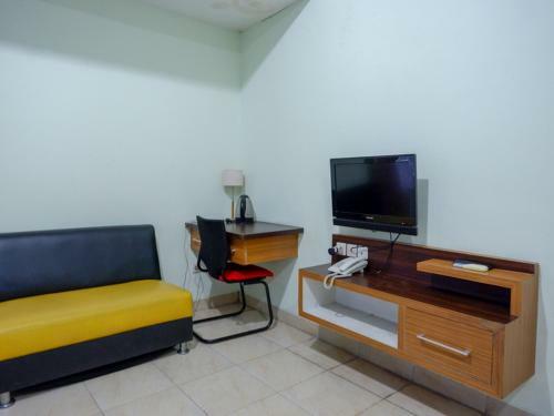 Hostal Pineapple Mansion Solo Redpartner