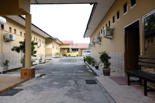 Hotel Spot On 2766 Kezia Kost