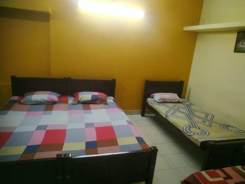 Hotel Tourist Home