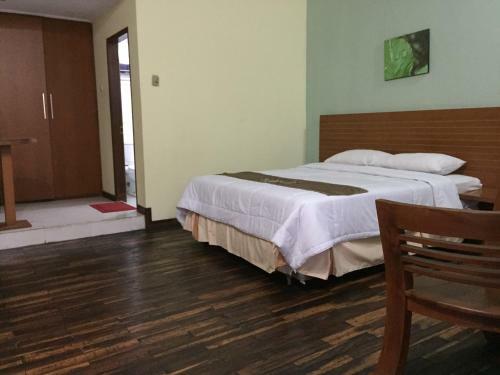 Mandalawangi Hotel
