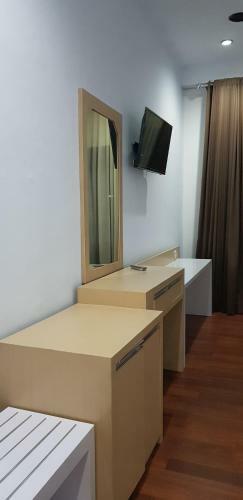 Mandalawangi Hotel