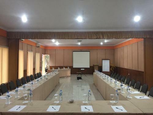 Mandalawangi Hotel