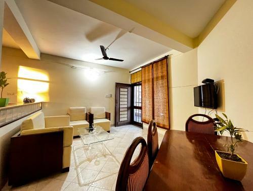 Sharvilla Apartments