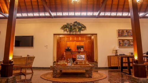 Hostal Kutus Kutus Omah Siliran Heritage