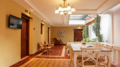 Hostal Kutus Kutus Omah Siliran Heritage