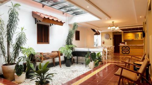 Hostal Kutus Kutus Omah Siliran Heritage