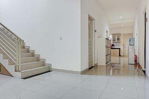 Hotel Oyo 90494 Stariez Residence Karawaci