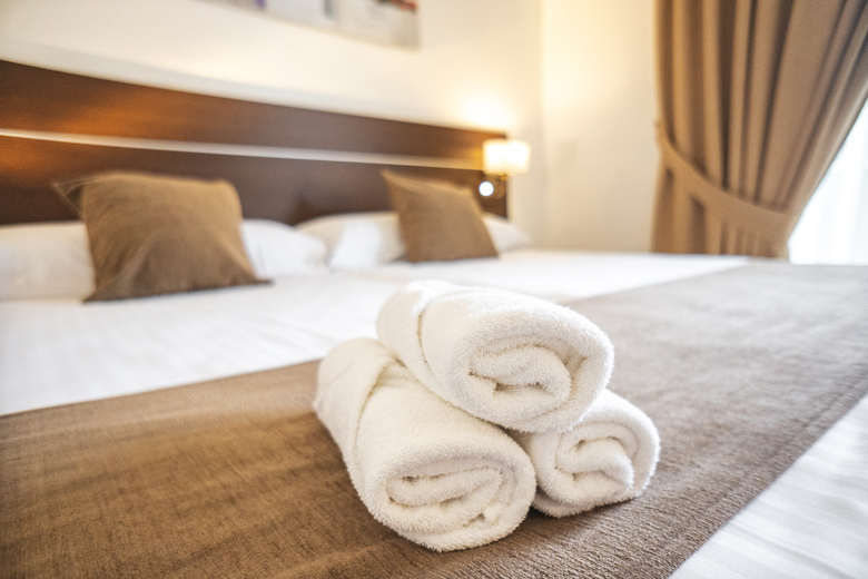 Hotel Mainake