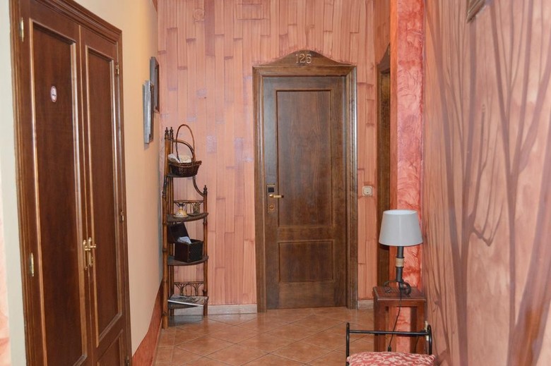 Hotel Don Javier (.)