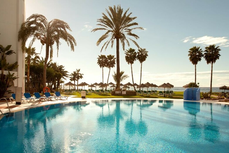 Aparthotel Ona Marinas De Nerja Spa Resort