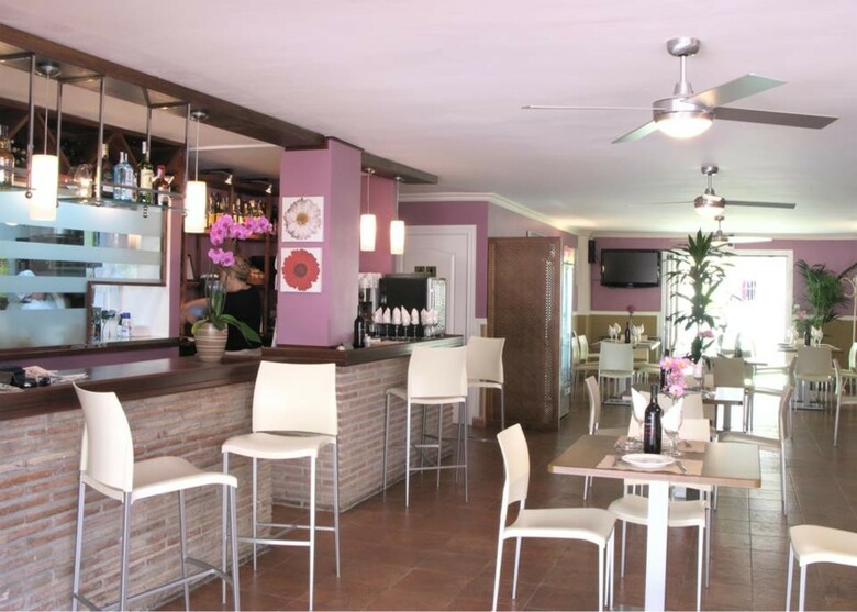 Aparthotel Puerto Azul