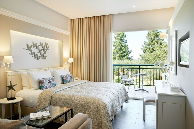 Hotel Delfinia