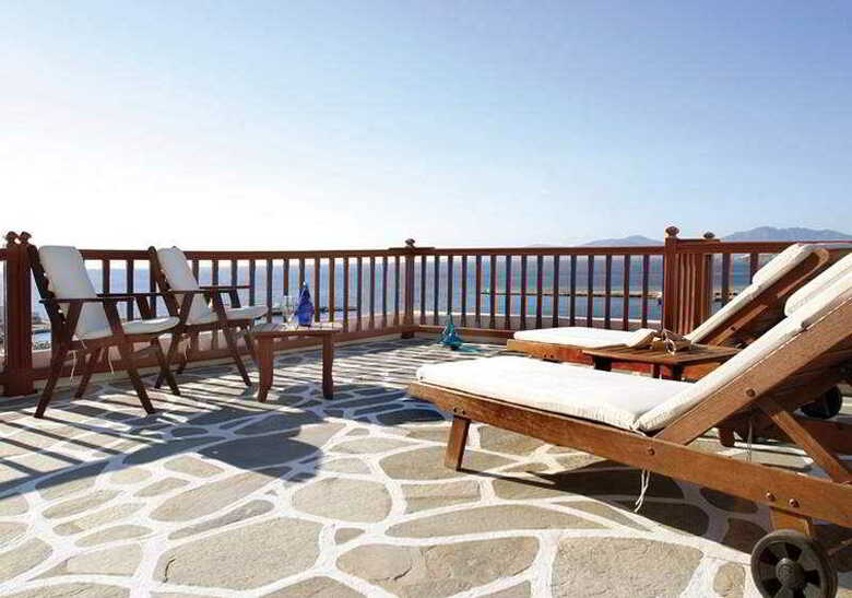 Hotel Petasos Town