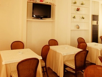 Hotel Petasos Town