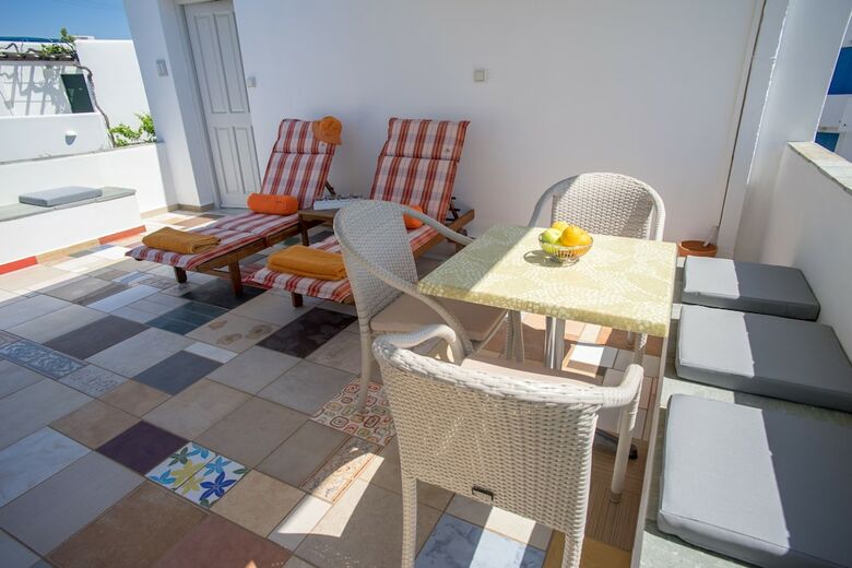 Hotel Cyclades