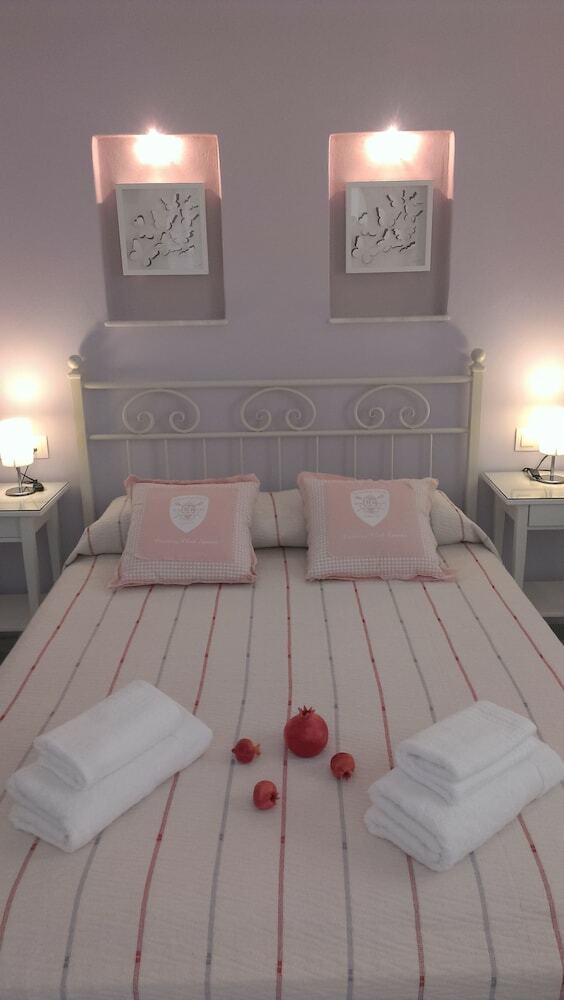 Hotel Cyclades