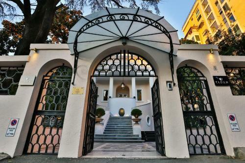 Padam Boutique Hotel