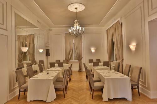 Padam Boutique Hotel