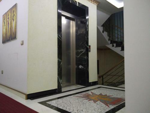 Mustang Hotel