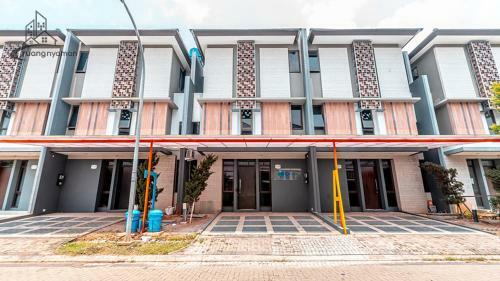 Hostal Regentown Near Ice Bsd