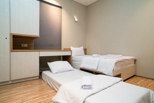 Hostal Three J Residence 2