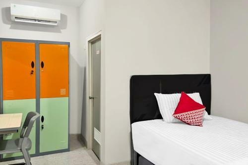 Hotel Oyo 90708 Kbr Home