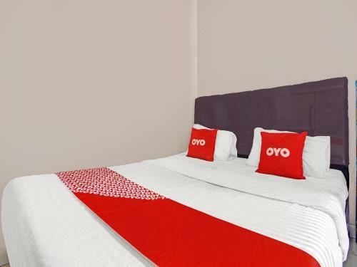 Hotel Oyo 90554 Djaco Room